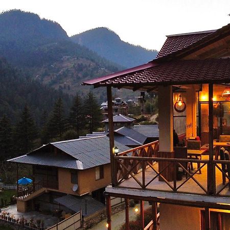 Thepahadians Food & Stay Jibhi Bagian luar foto