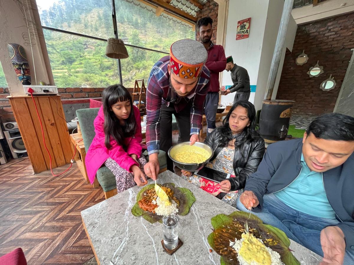 Thepahadians Food & Stay Jibhi Bagian luar foto