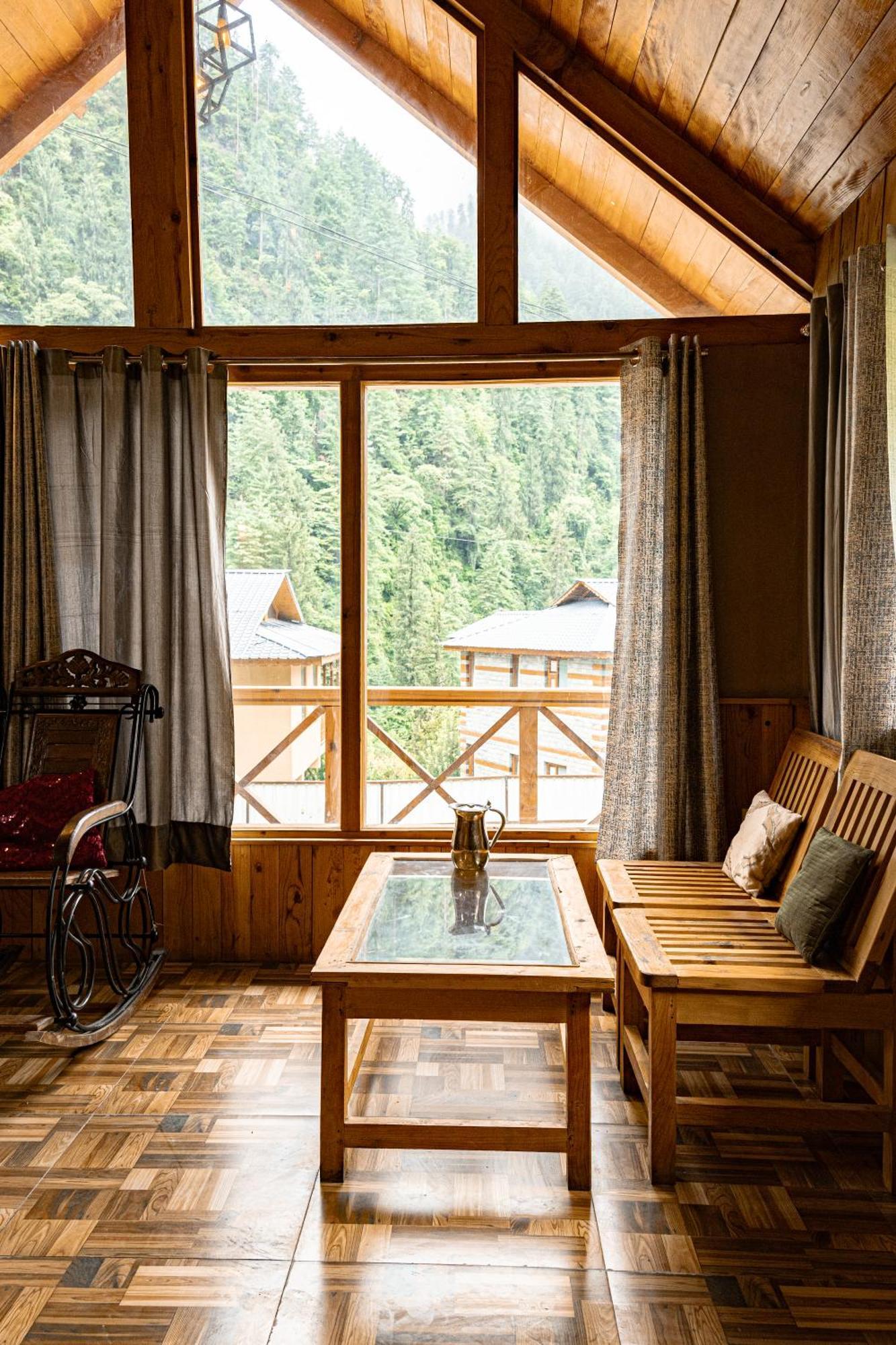 Thepahadians Food & Stay Jibhi Bagian luar foto